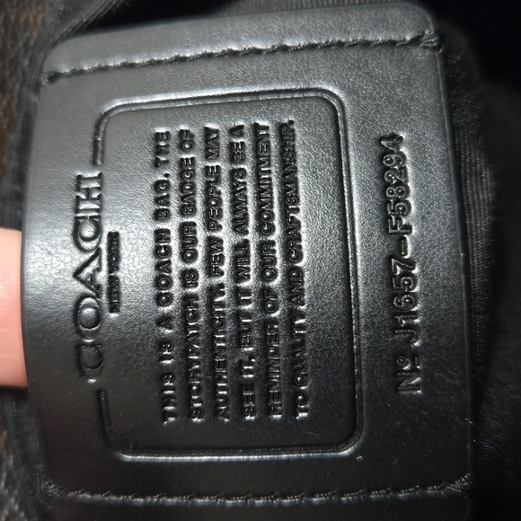 2016 Coach  F58294 Signature Zip Top Brown Black Tote Bag/shoulder bag NWOT - Picture 11 of 11